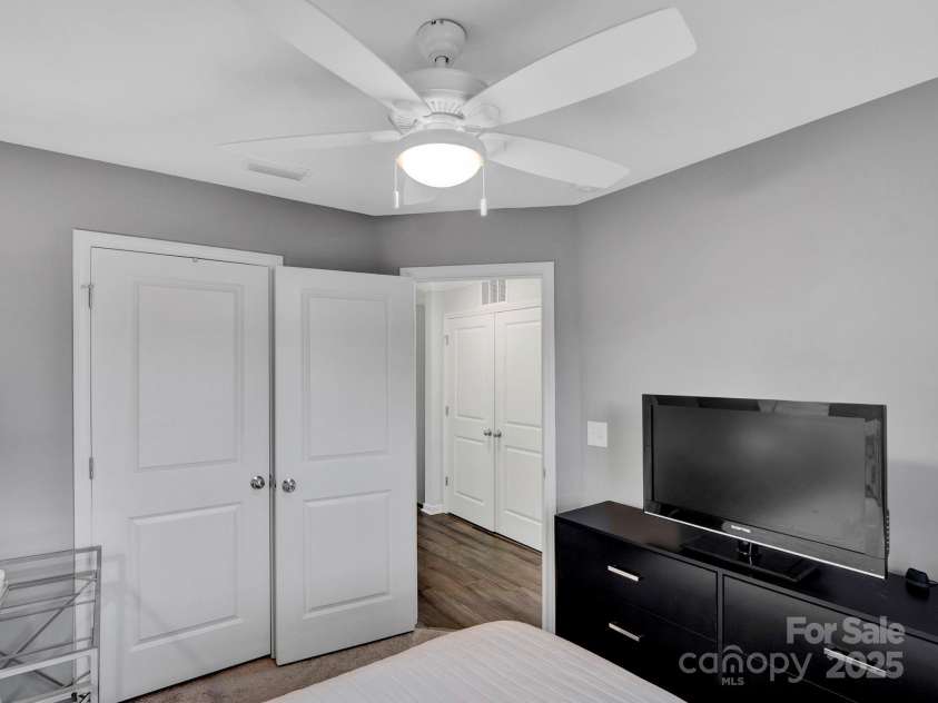 12006 Chesapeake Mallard Drive, Charlotte, NC 28262.  MLS# CAR4277919, YatesRealty ID 30190. 
