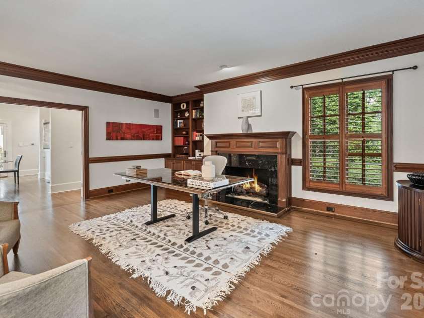 8124 Greencastle Drive, Charlotte, NC 28210.  MLS# CAR4364842, YatesRealty ID 30191. Office.