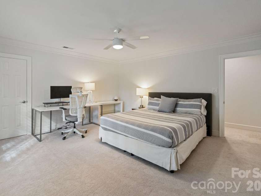 8124 Greencastle Drive, Charlotte, NC 28210.  MLS# CAR4364842, YatesRealty ID 30191. Upper level guest bedroom 3.