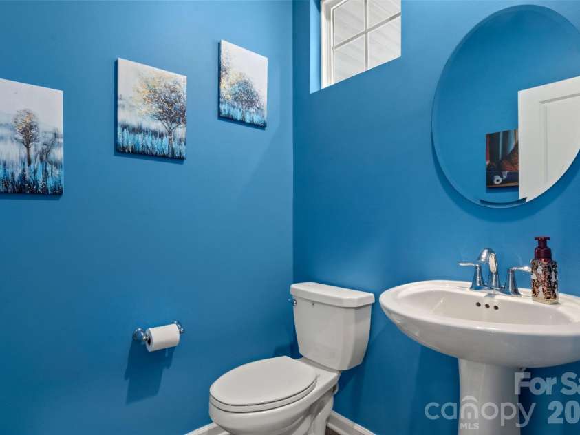 14136 Castle Nook Drive, Charlotte, NC 28273.  MLS# CAR4376440, YatesRealty ID 30193. 