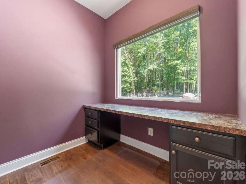 10200 Kerns Road, Huntersville, NC 28078.  MLS# CAR4382040, YatesRealty ID 30195. 