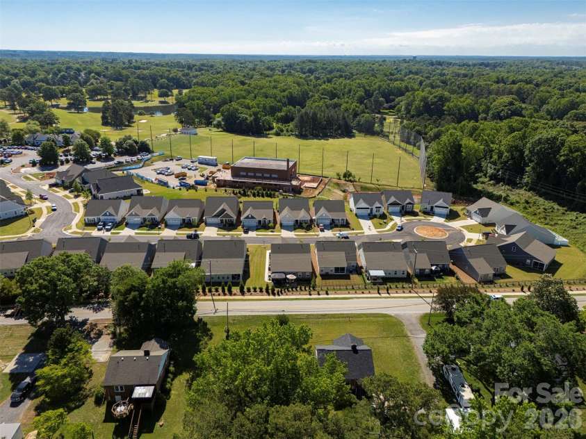 2070 Bonds Lane, Fort Mill, SC 29715.  MLS# CAR4380489, YatesRealty ID 30196. 