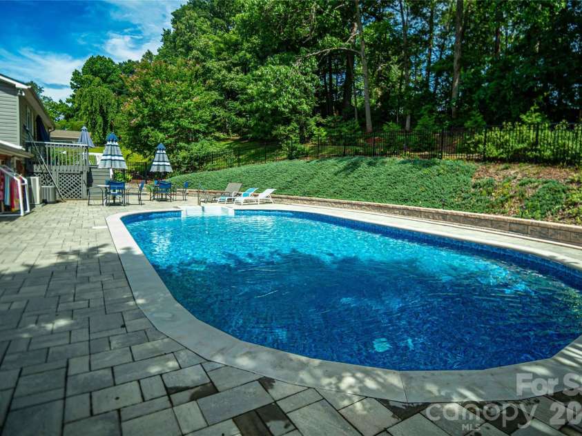 2959 Ramblewoods Drive, Valdese, NC 28690.  MLS# CAR4384908, YatesRealty ID 30197. 