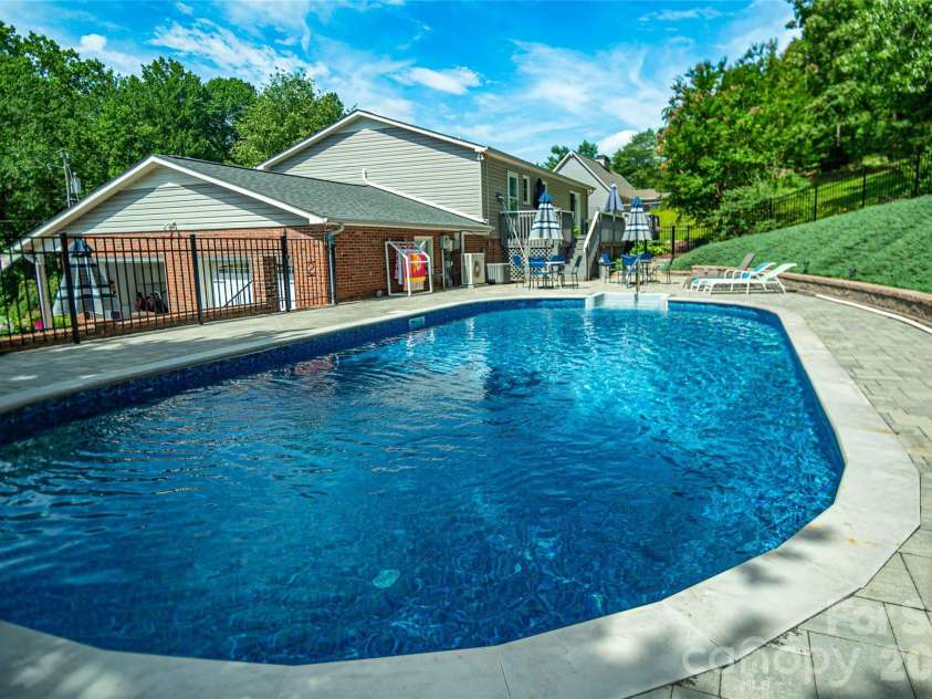 2959 Ramblewoods Drive, Valdese, NC 28690.  MLS# CAR4384908, YatesRealty ID 30197. 