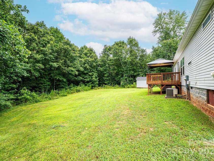 163 Primrose Drive, Stony Point, NC 28678.  MLS# CAR4288677, YatesRealty ID 30198. 