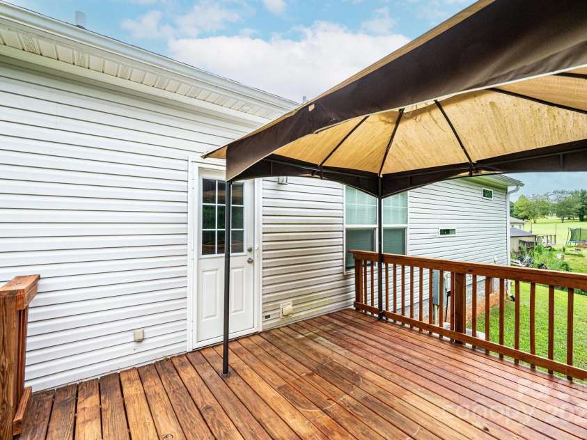 163 Primrose Drive, Stony Point, NC 28678.  MLS# CAR4288677, YatesRealty ID 30198. 