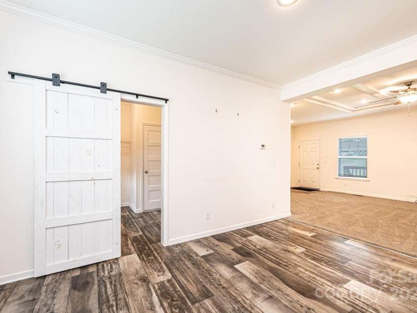 163 Primrose Drive, Stony Point, NC 28678.  MLS# CAR4288677, YatesRealty ID 30198. 