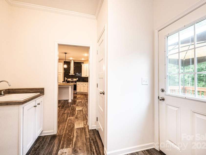 163 Primrose Drive, Stony Point, NC 28678.  MLS# CAR4288677, YatesRealty ID 30198. 