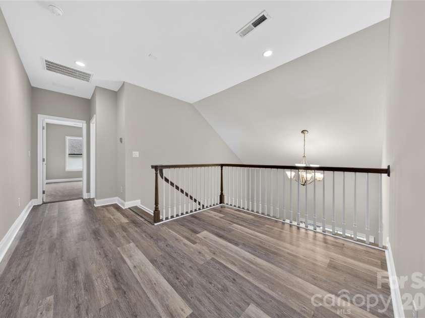6044 Candlestick Lane, Lancaster, SC 29720.  MLS# CAR4385594, YatesRealty ID 30198. 2nd Floor Landing