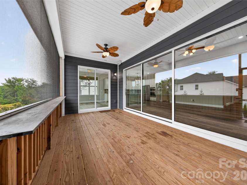 6044 Candlestick Lane, Lancaster, SC 29720.  MLS# CAR4385594, YatesRealty ID 30198. Bar Sitting