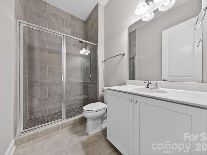 6044 Candlestick Lane, Lancaster, SC 29720.  MLS# CAR4385594, YatesRealty ID 30198. First Floor Full Bath