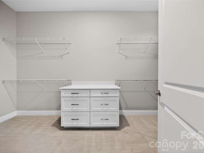 6044 Candlestick Lane, Lancaster, SC 29720.  MLS# CAR4385594, YatesRealty ID 30198. Large Walk-In Closet
