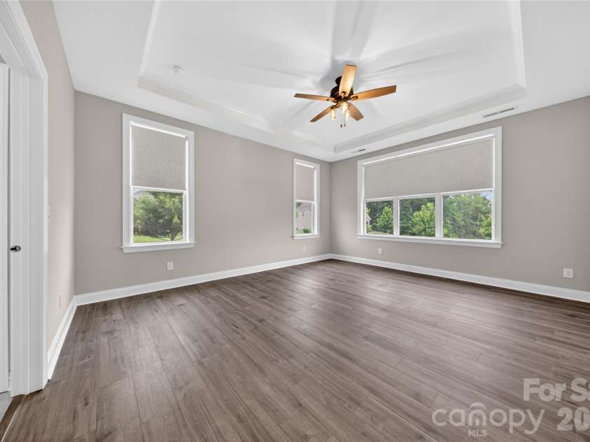 6044 Candlestick Lane, Lancaster, SC 29720.  MLS# CAR4385594, YatesRealty ID 30198. Primary Suite