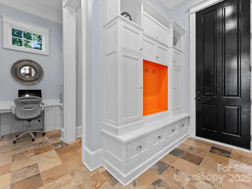 16921 Jetton Road, Cornelius, NC 28031.  MLS# CAR4191237, YatesRealty ID 302. Mudroom and drop zone