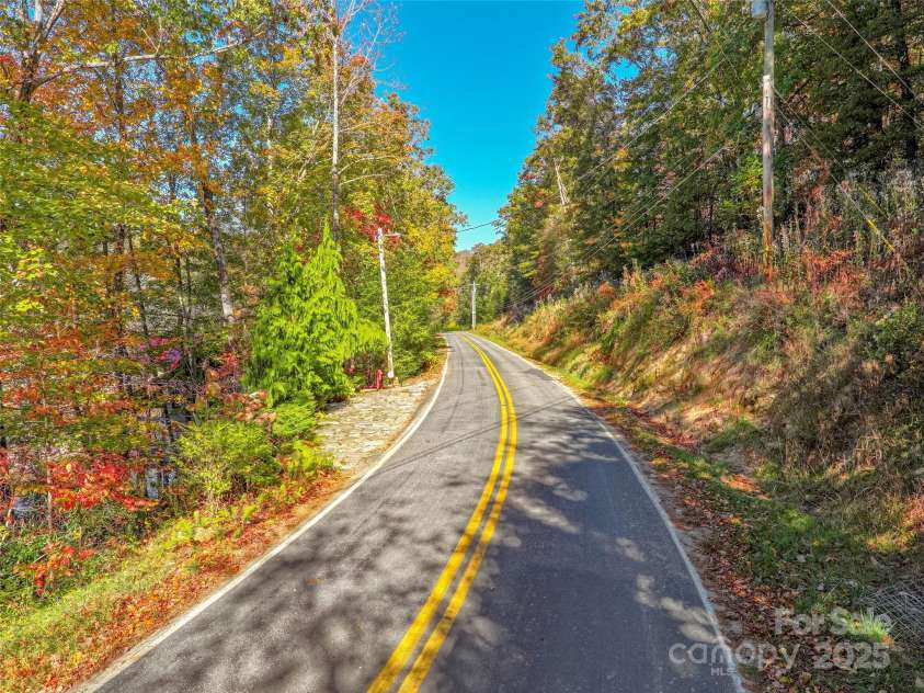 996 Halls Chapel Road, Burnsville, NC 28714.  MLS# CAR4314014, YatesRealty ID 302. Country road