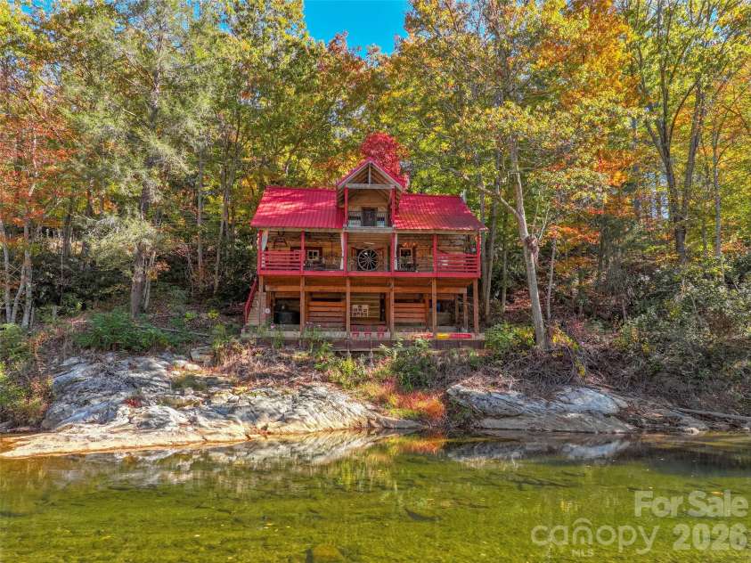 996 HALLS CHAPEL Road, Burnsville, NC 28714.  MLS# CAR4314014, YatesRealty ID 302. South Toe Riverfront
