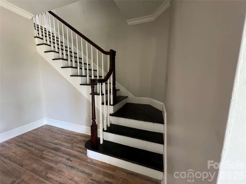 171 Mitchell Street, Rutherfordton, NC 28139.  MLS# CAR4282104, YatesRealty ID 3020. Entry hall and staircase