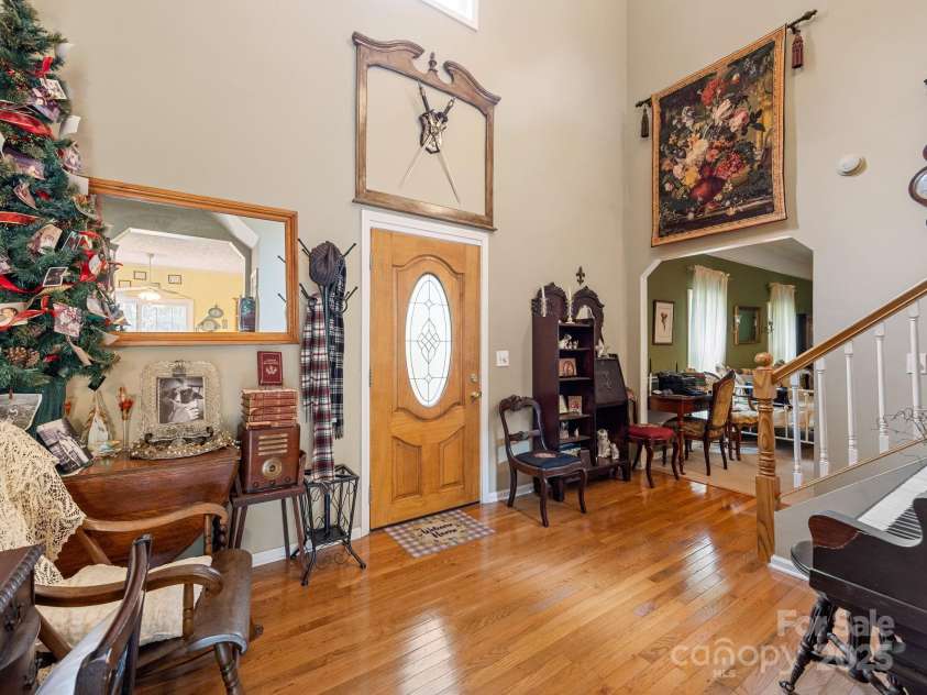 1146 Landrum Road, Columbus, NC 28722.  MLS# CAR4288094, YatesRealty ID 30200. 