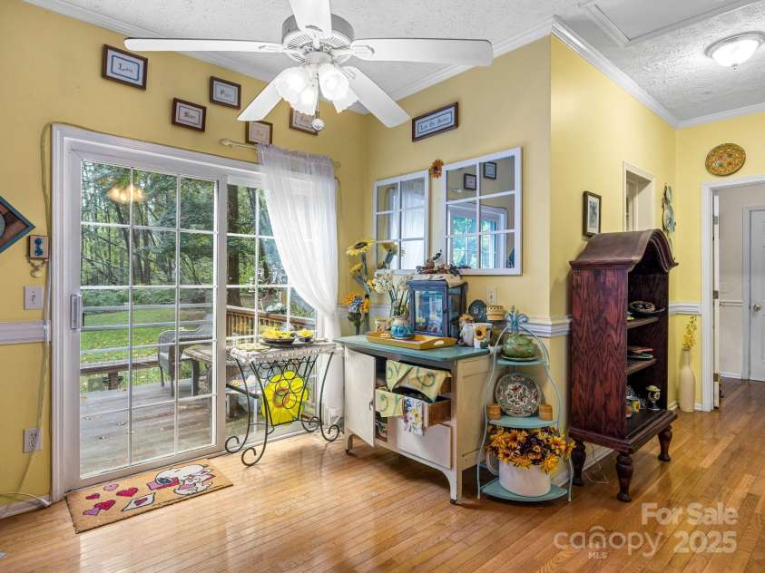 1146 Landrum Road, Columbus, NC 28722.  MLS# CAR4288094, YatesRealty ID 30200. 