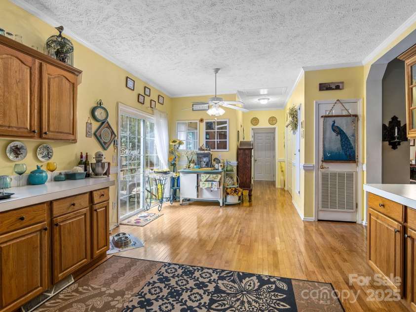 1146 Landrum Road, Columbus, NC 28722.  MLS# CAR4288094, YatesRealty ID 30200. 