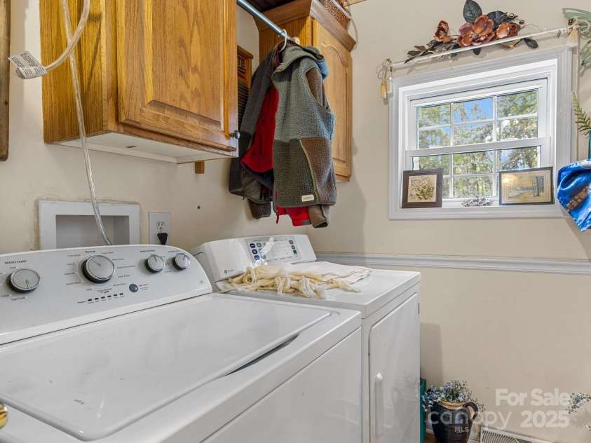 1146 Landrum Road, Columbus, NC 28722.  MLS# CAR4288094, YatesRealty ID 30200. 