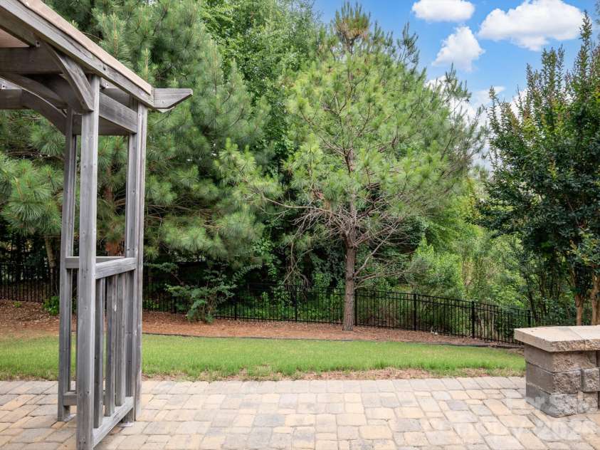 5033 Wesley Court, Lancaster, SC 29720.  MLS# CAR4387033, YatesRealty ID 30200. 