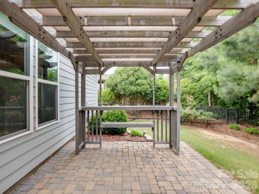 5033 Wesley Court, Lancaster, SC 29720.  MLS# CAR4387033, YatesRealty ID 30200. 