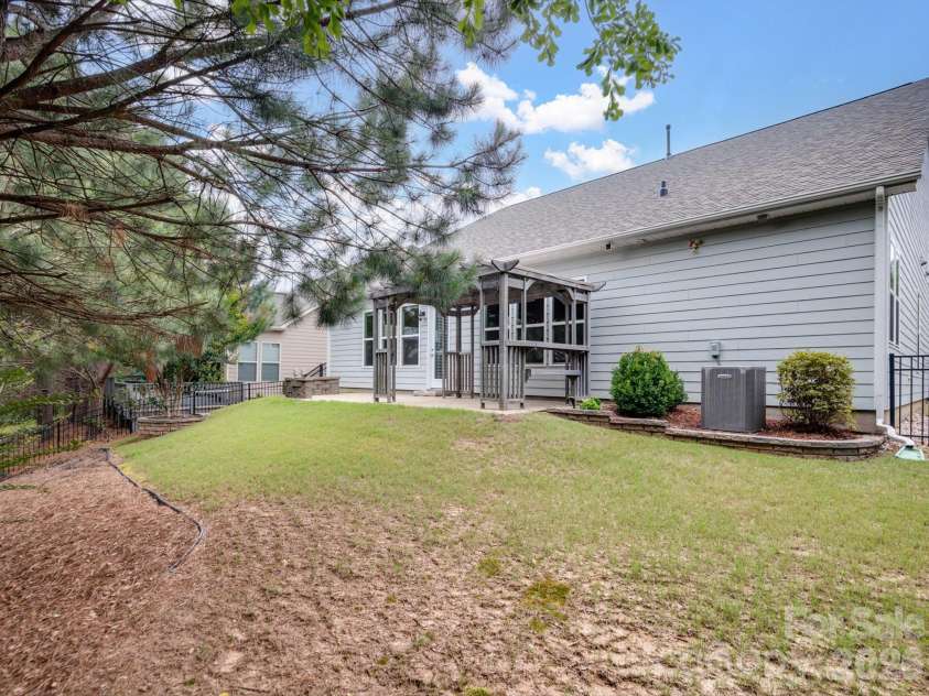 5033 Wesley Court, Lancaster, SC 29720.  MLS# CAR4387033, YatesRealty ID 30200. 