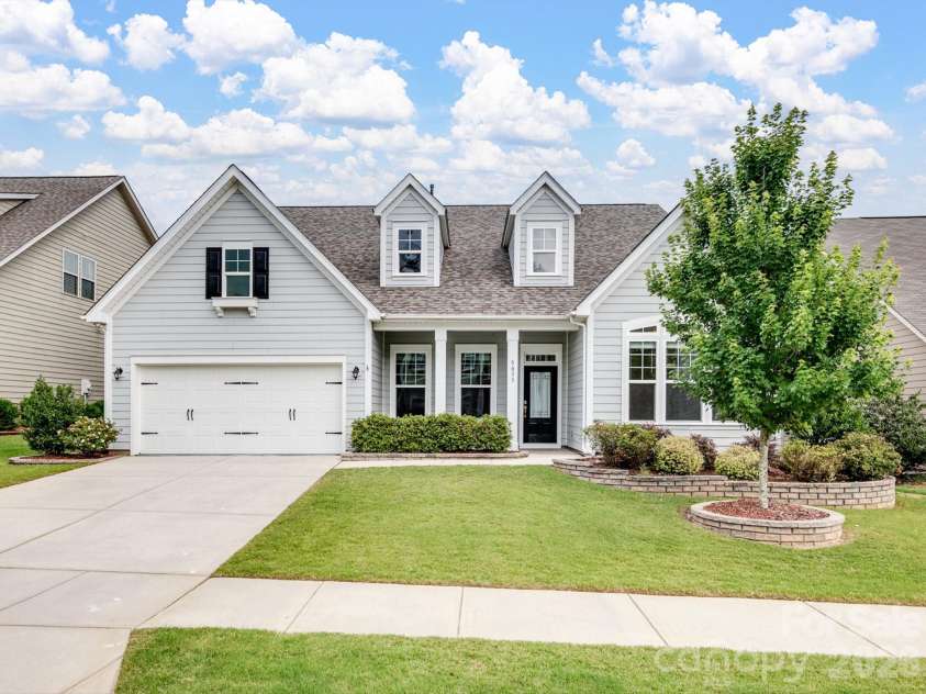 5033 Wesley Court, Lancaster, SC 29720.  MLS# CAR4387033, YatesRealty ID 30200. 