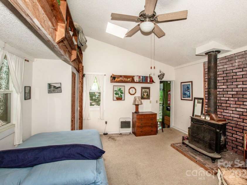 127 Melrose Lane, Mooresville, NC 28117.  MLS# CAR4288916, YatesRealty ID 30201. 