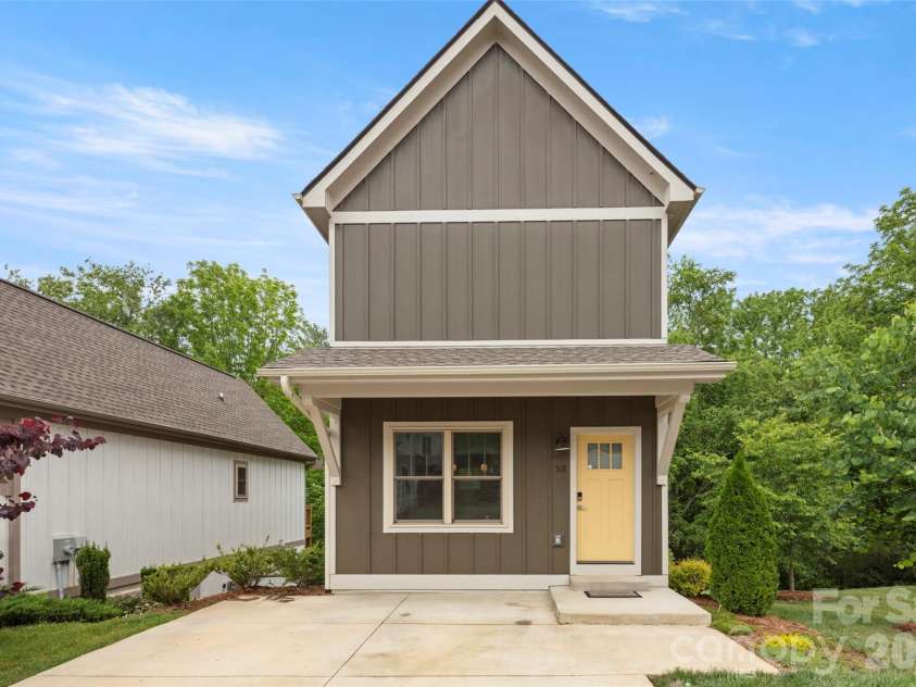 52 Wheeler Road, Weaverville, NC 28787.  MLS# CAR4387507, YatesRealty ID 30201. 