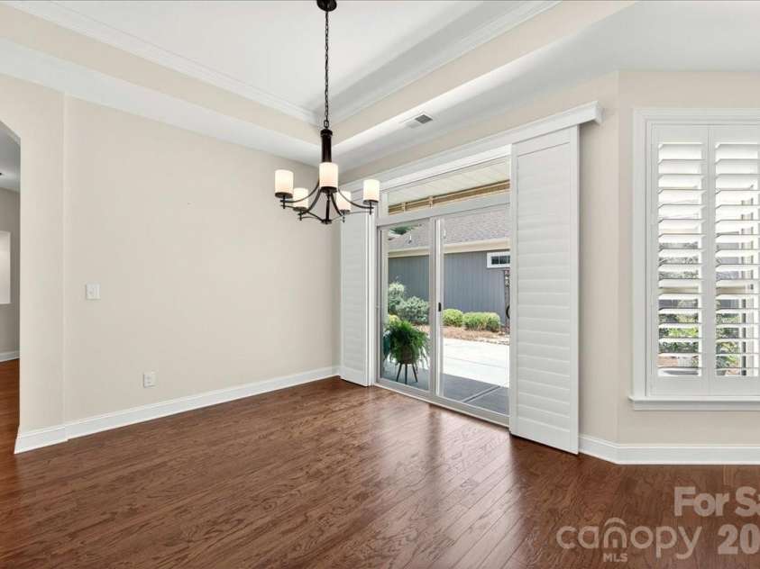 1012 Avalon Place, Matthews, NC 28104.  MLS# CAR4387889, YatesRealty ID 30202. 