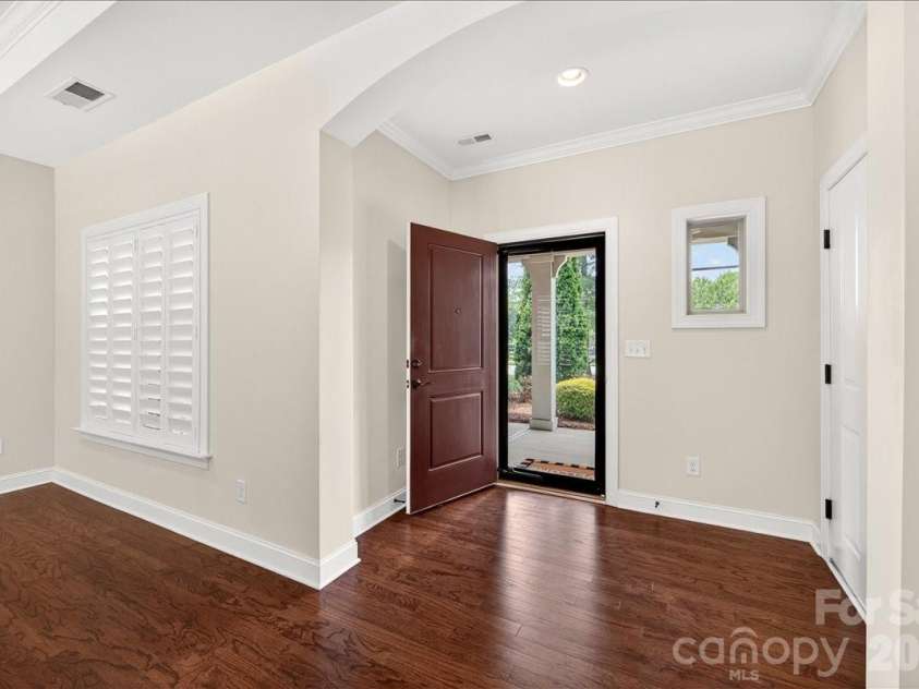 1012 Avalon Place, Matthews, NC 28104.  MLS# CAR4387889, YatesRealty ID 30202. 