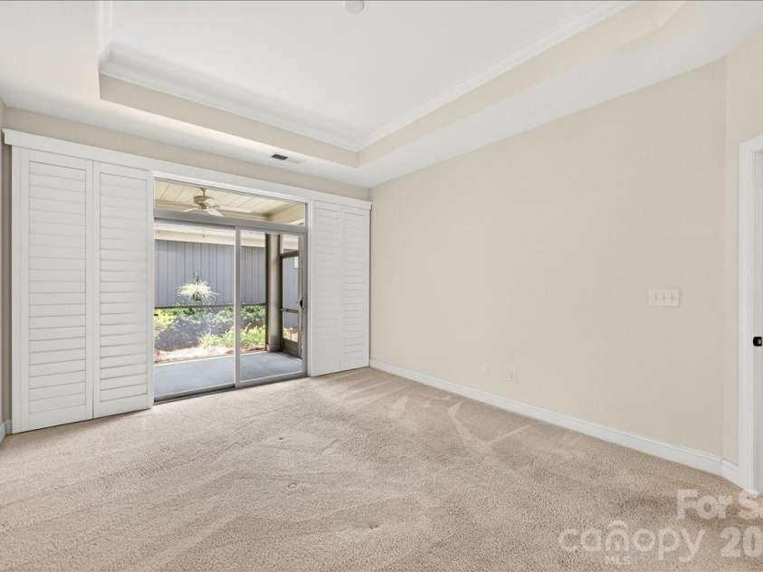 1012 Avalon Place, Matthews, NC 28104.  MLS# CAR4387889, YatesRealty ID 30202. 