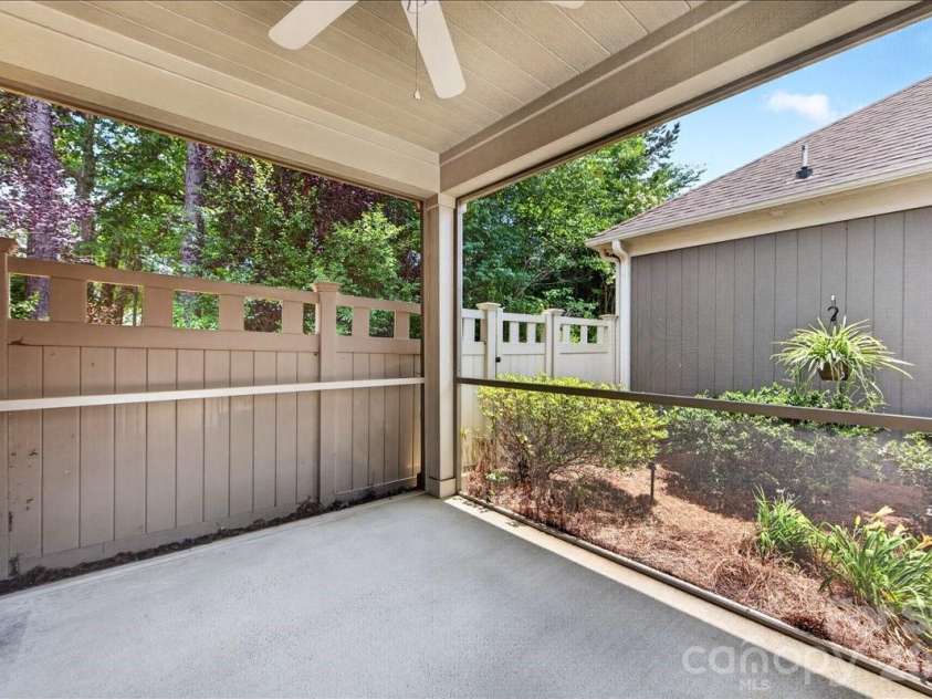 1012 Avalon Place, Matthews, NC 28104.  MLS# CAR4387889, YatesRealty ID 30202. 