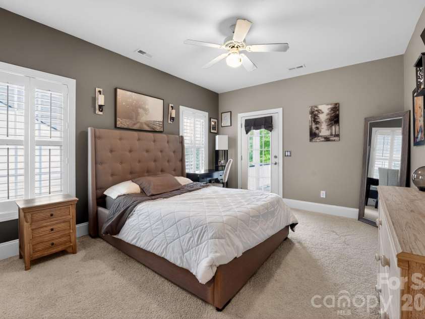 18128 Meadow Bottom Road, Charlotte, NC 28277.  MLS# CAR4384573, YatesRealty ID 30203. 