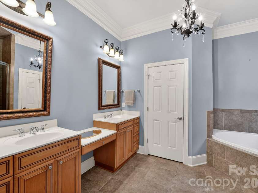 18128 Meadow Bottom Road, Charlotte, NC 28277.  MLS# CAR4384573, YatesRealty ID 30203. 