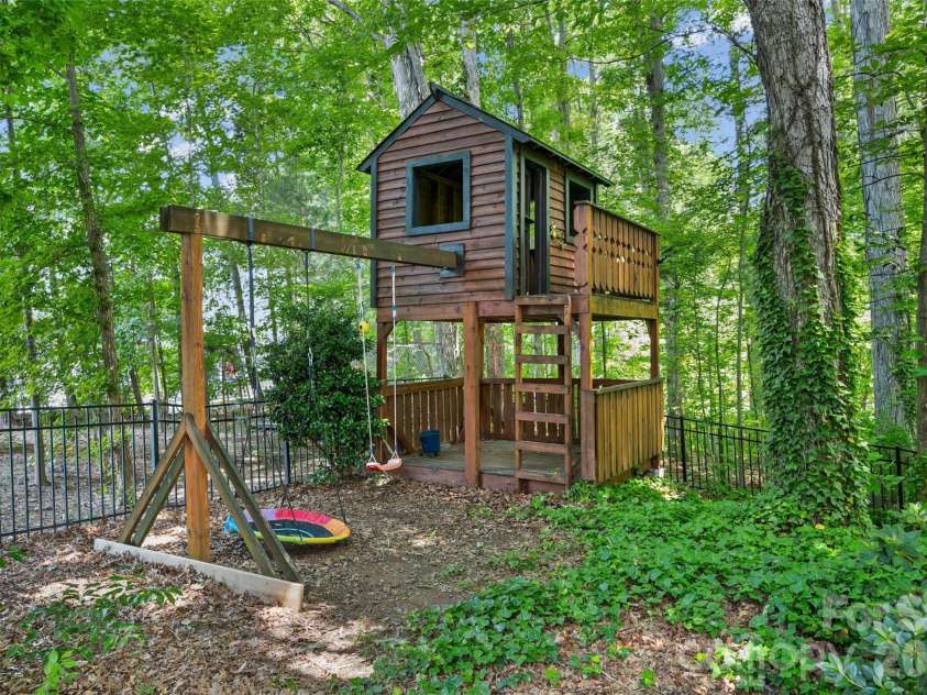 164 Old Forge Road, Rock Hill, SC 29732.  MLS# CAR4389069, YatesRealty ID 30205. 
