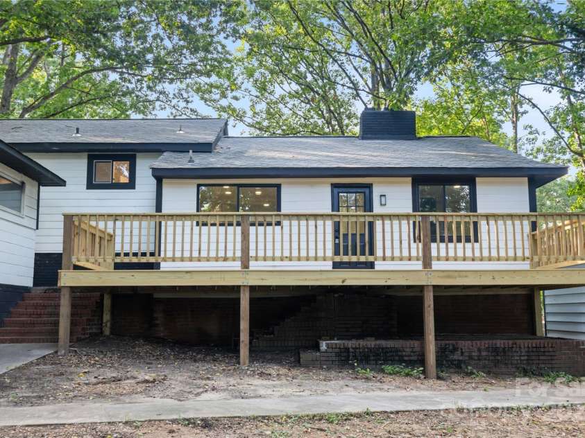 322 Breslin Street, Wadesboro, NC 28170.  MLS# CAR4288840, YatesRealty ID 30205. 