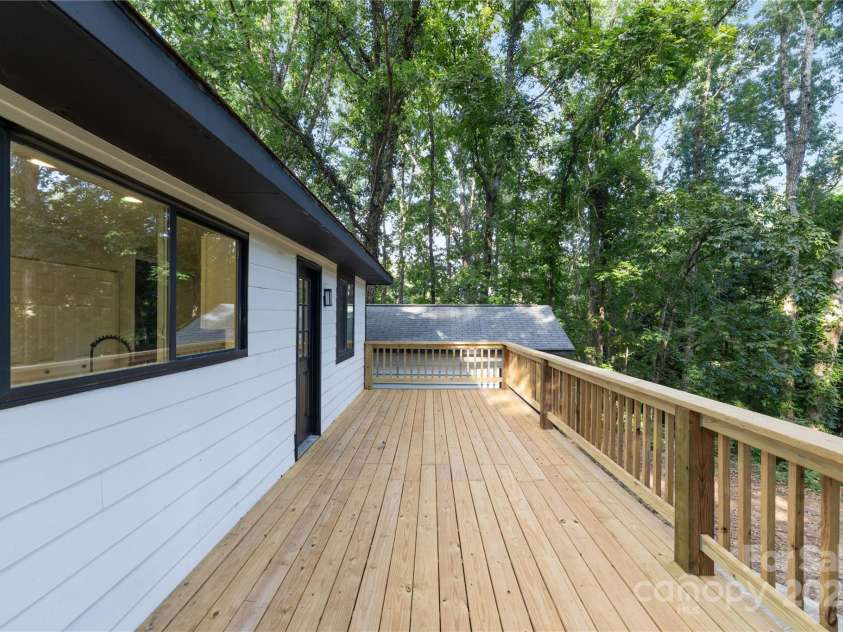 322 Breslin Street, Wadesboro, NC 28170.  MLS# CAR4288840, YatesRealty ID 30205. 