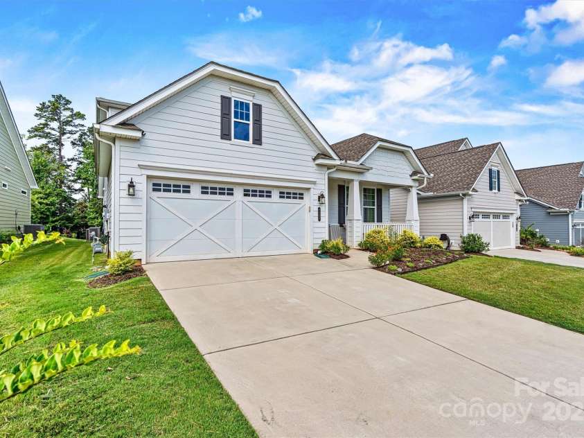 6507 Good News Drive, Charlotte, NC 28215.  MLS# CAR4287824, YatesRealty ID 30207. 
