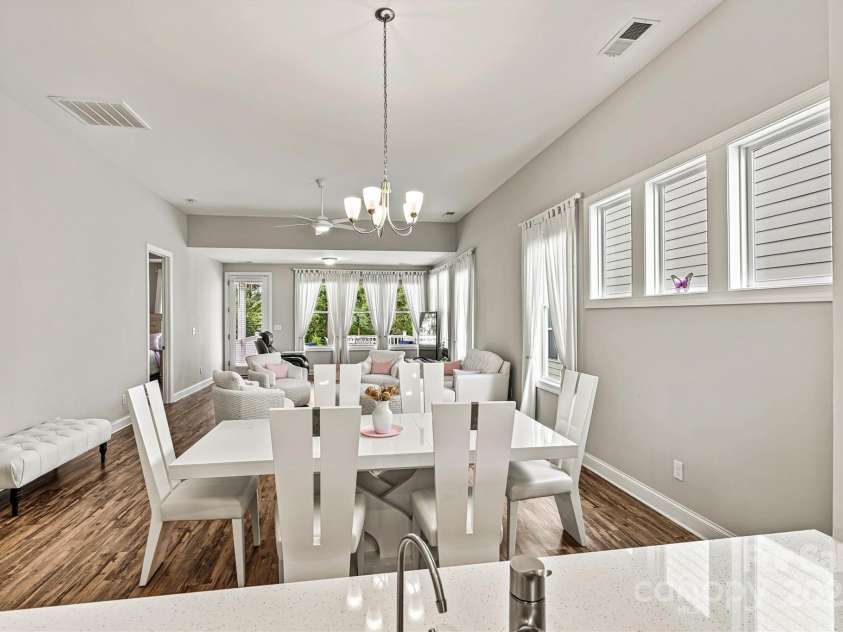 6507 Good News Drive, Charlotte, NC 28215.  MLS# CAR4287824, YatesRealty ID 30207. 