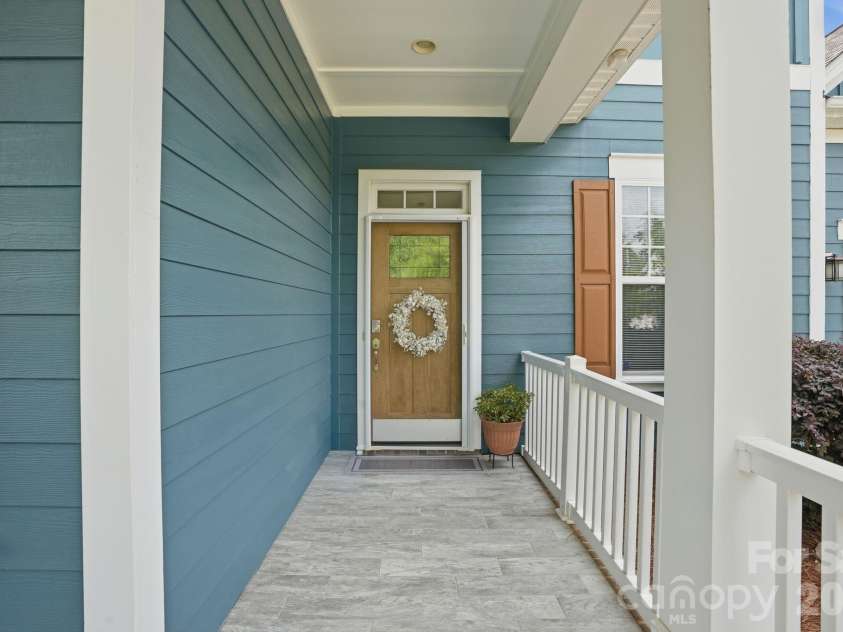 9833 Andres Duany Drive, Huntersville, NC 28078.  MLS# CAR4390023, YatesRealty ID 30207. Front Door