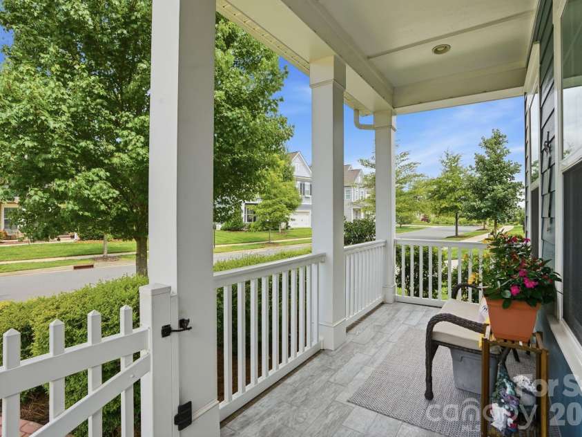 9833 Andres Duany Drive, Huntersville, NC 28078.  MLS# CAR4390023, YatesRealty ID 30207. Front Porch