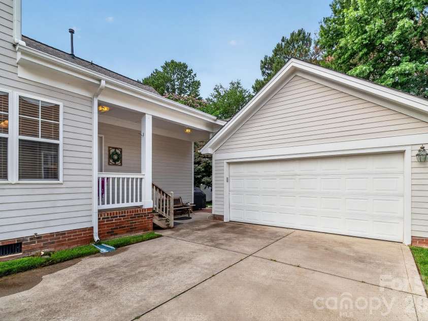 8216 Townley Road, Huntersville, NC 28078.  MLS# CAR4388892, YatesRealty ID 30208. 