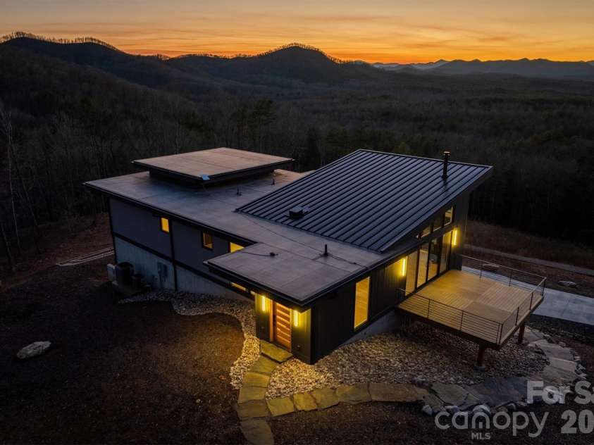 463 Summit Trail, Nebo, NC 28761.  MLS# CAR4350199, YatesRealty ID 3021. Aerial view