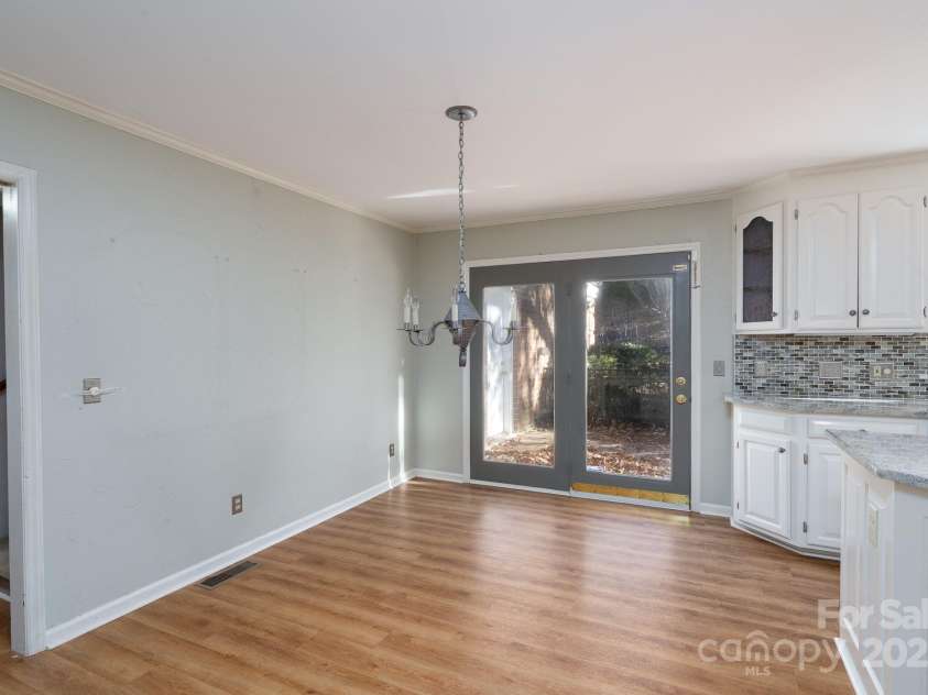 758 Williamsburg Drive, Concord, NC 28025.  MLS# CAR4248248, YatesRealty ID 3021. 