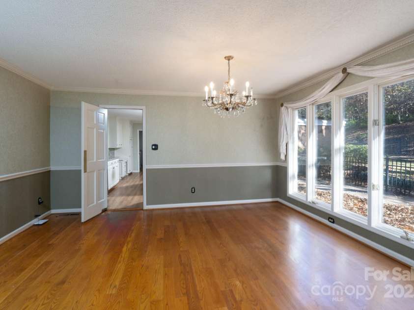 758 Williamsburg Drive, Concord, NC 28025.  MLS# CAR4248248, YatesRealty ID 3021. 