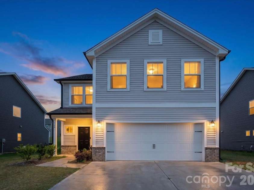 144 Stonewater Drive, Oakboro, NC 28129.  MLS# CAR4390571, YatesRealty ID 30210. 