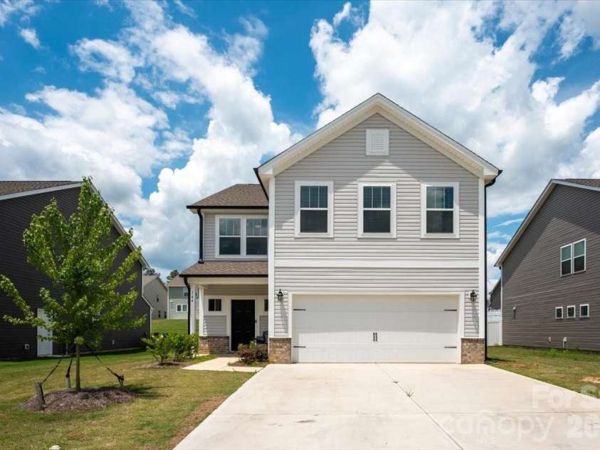 144 Stonewater Drive, Oakboro, NC 28129.  MLS# CAR4390571, YatesRealty ID 30210. 